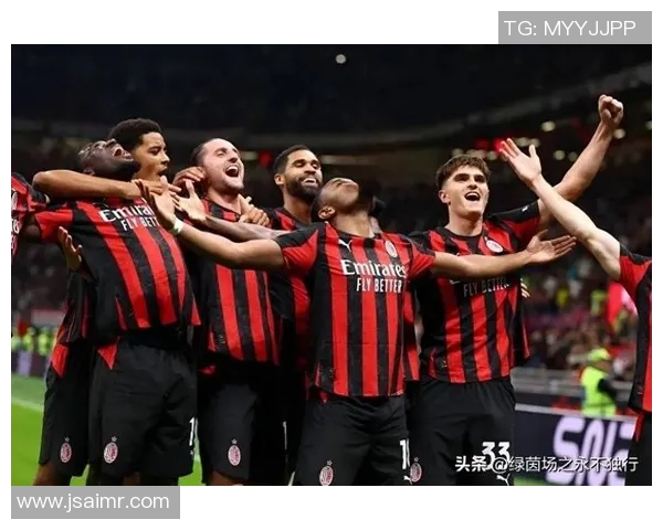 以足球中锋球星名字串联辉煌瞬间全面解读绿茵场上的进攻艺术