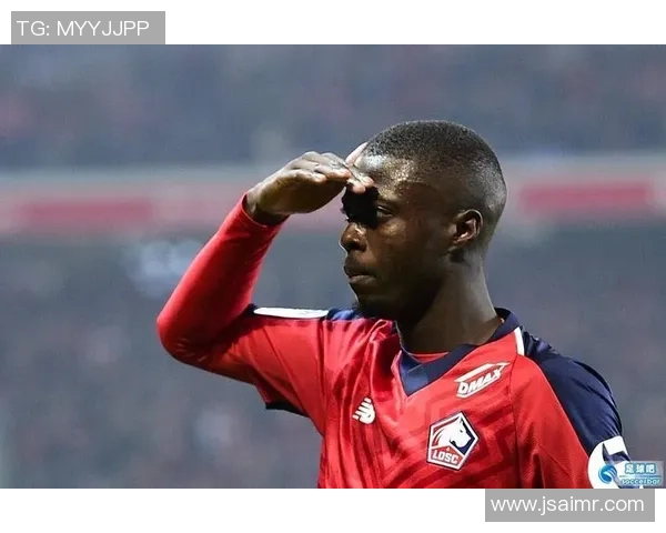 凯凯足球星崛起记：从小场地到国际赛场的梦想之旅